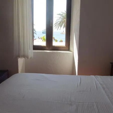 Seafront Apt Riva * Makarska