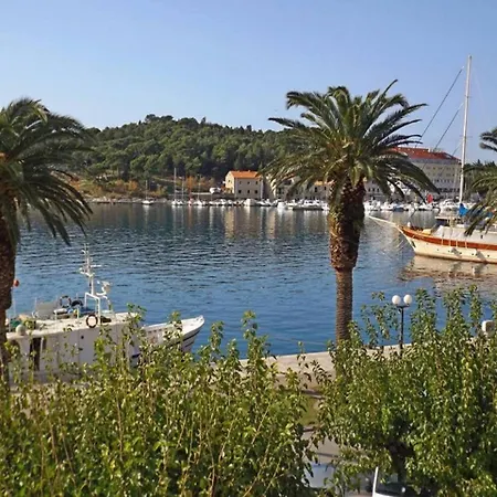 Apartman Seafront Apt Riva *